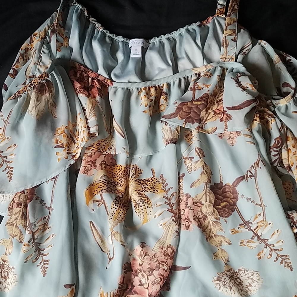Super cute summer shirt